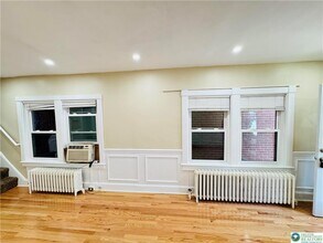 2429 Forest St in Easton, PA - Building Photo - Building Photo