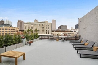 822 Howard Ave in New Orleans, LA - Building Photo - Building Photo