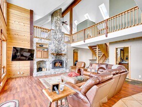 785 Warren Gulch Rd in Idaho Springs, CO - Building Photo - Building Photo