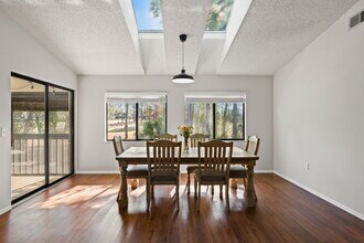 8006 Picketts Ct in Spring Hill, FL - Building Photo - Building Photo