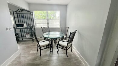21 Markham A in Deerfield Beach, FL - Building Photo - Building Photo