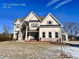 102 Cypress Ln in Seven Fields, PA - Building Photo