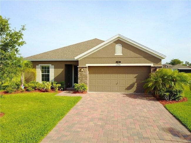 property at 1296 Lexington Manor SW