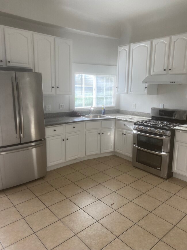 3451 Salisbury St, Unit 3451 A