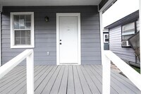 1321 Bayou St photo'