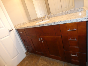 2850 N Oakland Forest Dr in Fort Lauderdale, FL - Building Photo - Building Photo