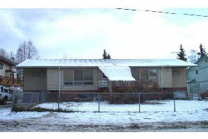 453 Oklahoma St in Anchorage, AK - Building Photo