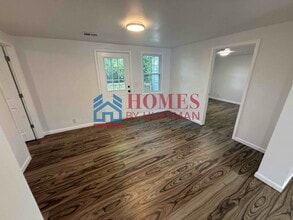 215 E Chestnut St in Boonville, IN - Building Photo - Building Photo