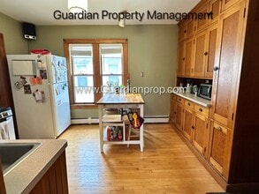 1712 University Ave NE in Minneapolis, MN - Building Photo - Building Photo