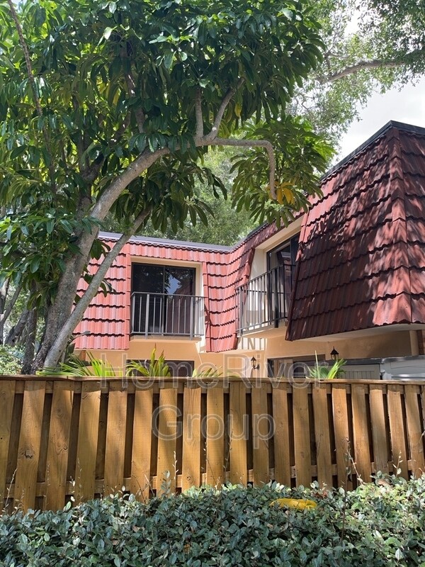 2719 14th Ct in Palm Harbor, FL - Building Photo - Building Photo
