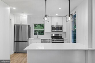 3802 Parkwood St in Brentwood, MD - Building Photo - Building Photo