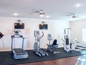 The Corridor Apartments in Shreveport, LA - Building Photo - Building Photo