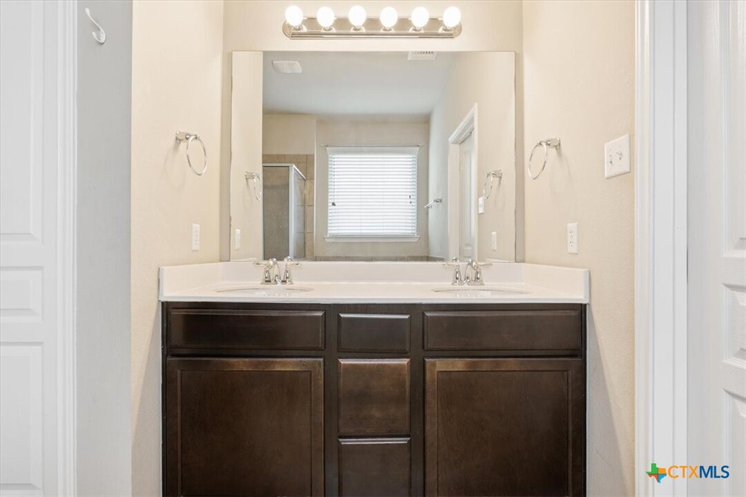 513 Coventry Dr in Temple, TX - Building Photo