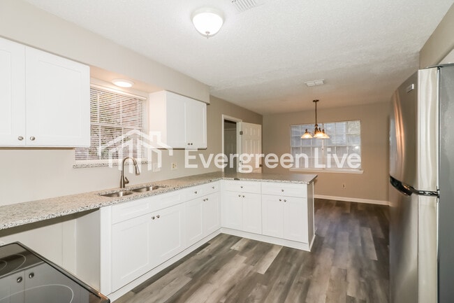 5506 Pine Arbor Dr in Houston, TX - Building Photo - Building Photo