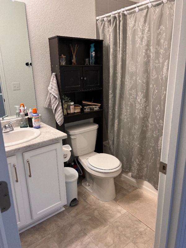 1638 S Tower Rd in Aurora, CO - Building Photo - Building Photo