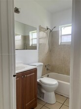 4100 NW 30th Terrace-Unit -3 in Lauderdale Lakes, FL - Building Photo - Building Photo