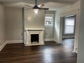 244 E Oakland Ave in Columbus, OH - Building Photo - Building Photo