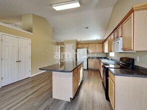 1967 Ridge Waters Ln SE in Lawrenceville, GA - Building Photo - Building Photo