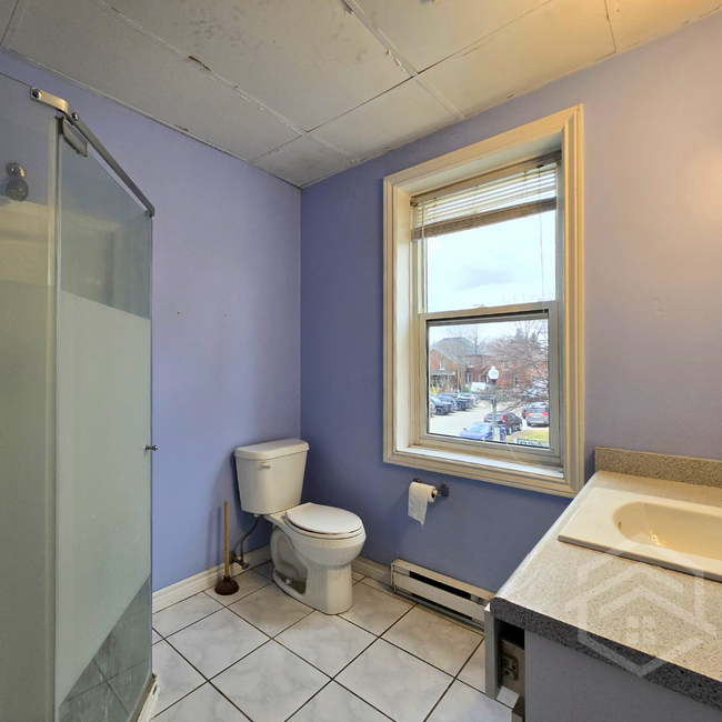 555 Dundas St in Woodstock, ON - Building Photo - Building Photo