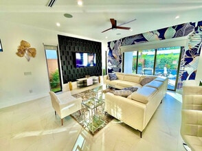 1620 NE 6th St in Fort Lauderdale, FL - Building Photo - Building Photo