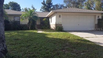 1801 Monticello St in Deltona, FL - Building Photo