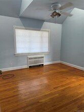 35 Midwood Ave in Farmingdale, NY - Building Photo - Building Photo