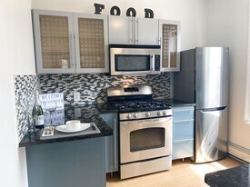 42 Hutton St in Jersey City, NJ - Building Photo