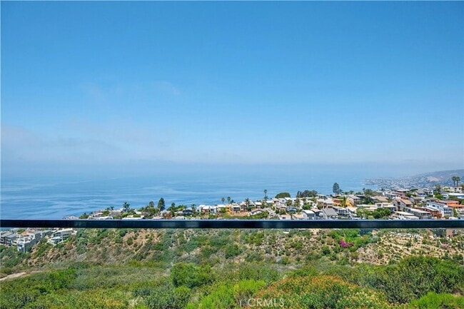 865 Quivera St
