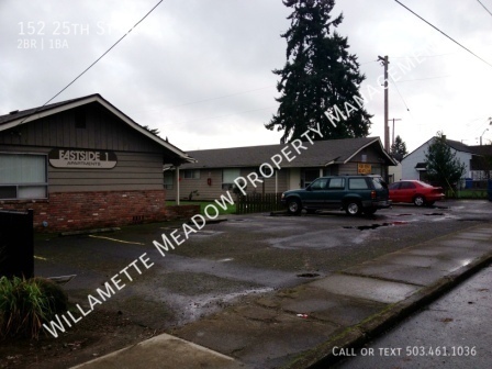 152 25th St NE in Salem, OR - Building Photo