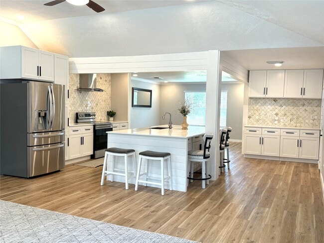 property at 603 Springwood Dr