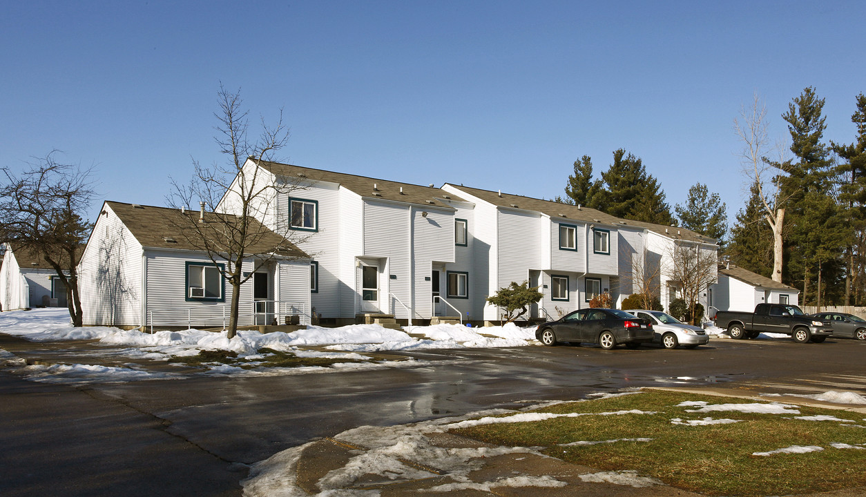 Pinelake Village Cooperative in Ann Arbor, MI - Building Photo