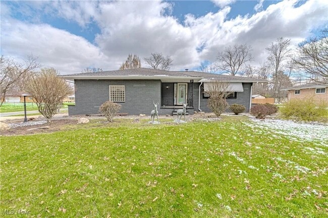 property at 9135 Vista Dr