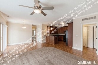 14105 Airline Ave in Urbandale, IA - Building Photo - Building Photo