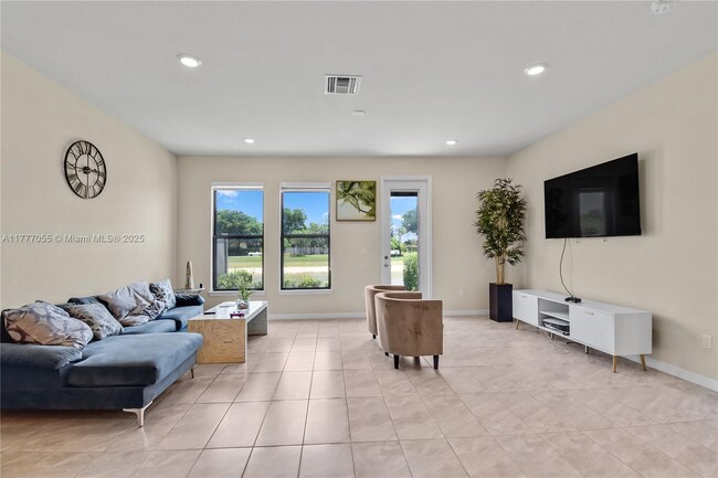 property at 2156 Appleton Cir S