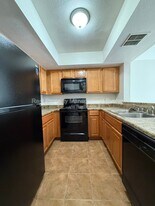 1331 W Baseline Rd in Mesa, AZ - Building Photo