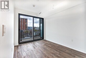 1 Jarvis St in Hamilton, ON - Building Photo - Building Photo