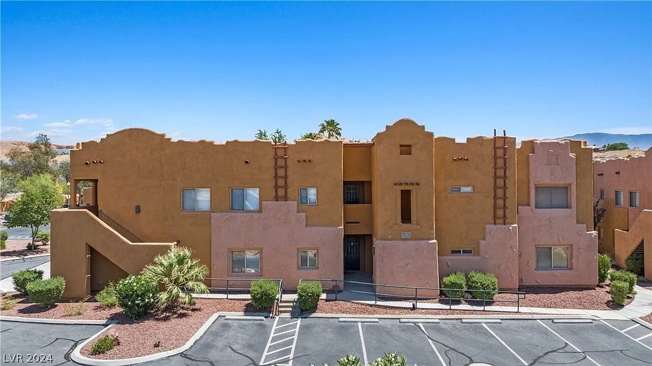 728 Hardy Way in Mesquite, NV - Building Photo