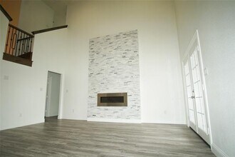 1708 Prestwick Ln in Ennis, TX - Building Photo - Building Photo
