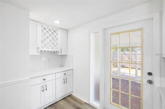 6150 101st Ave N in Pinellas Park, FL - Building Photo - Building Photo