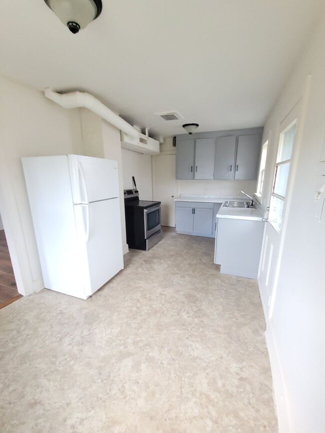 405 Beech St in Goldsboro, NC - Building Photo - Building Photo