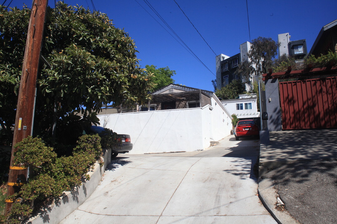 1192 Innes Ave in Los Angeles, CA - Building Photo