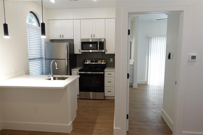 property at 2714 Nueces St