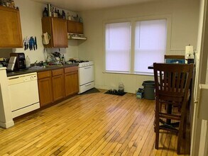 120 Main St. in Springfield, VT - Building Photo - Interior Photo