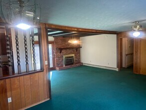 334 B B Long Rd in Cullowhee, NC - Building Photo - Building Photo