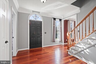 43312 Hagen Ct in Chantilly, VA - Building Photo - Building Photo