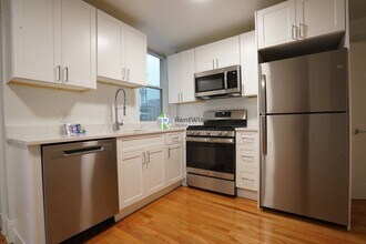 6 Camelot Ct, Unit 8 in Boston, MA - Building Photo - Building Photo