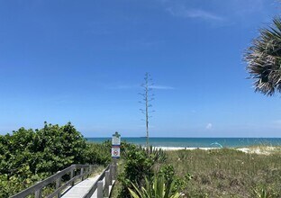 400 Johnson Ave, Unit 2 in Cape Canaveral, FL - Building Photo - Building Photo