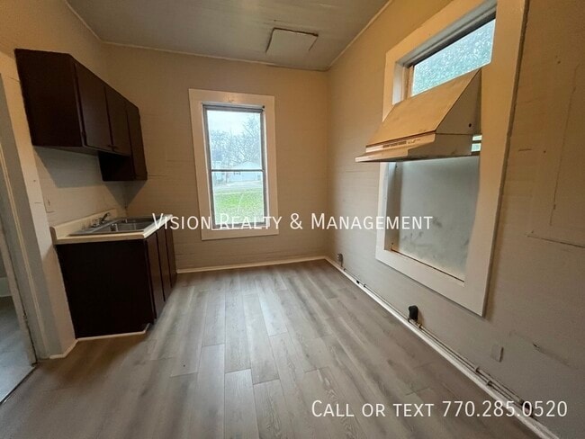 910 Truitt Ave in Lagrange, GA - Building Photo - Building Photo