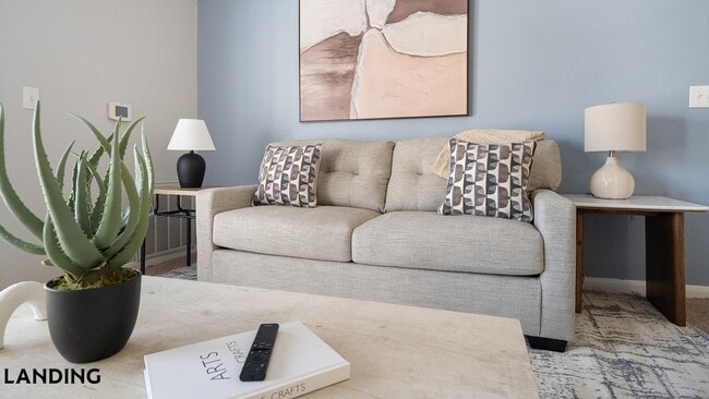 9835 Fredericksburg Rd, Unit 823