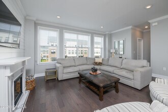 26 Kelly Wy in Tinton Falls, NJ - Building Photo - Building Photo